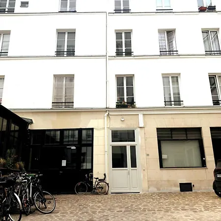 Dream In The Heart Of Le Marais * Paris